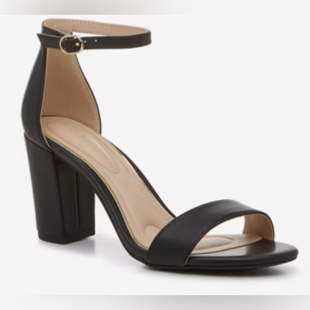 Bandolino Black Block Heel Sandals